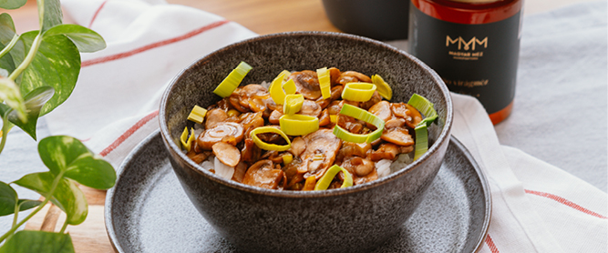 Mézes szójaszószos gomba rizzsel 